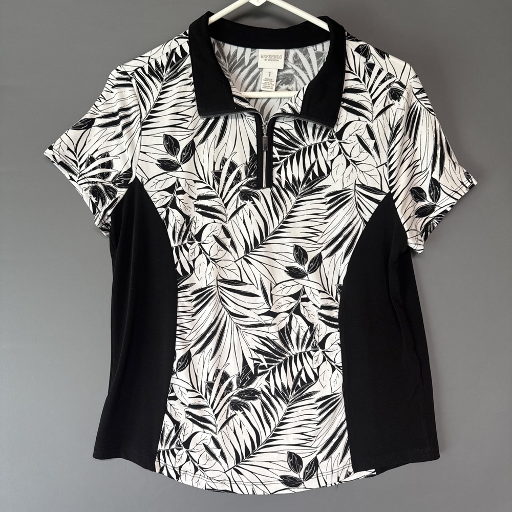 Weekends by Chicos Top Size 1 Black White Tropical Palm Leaf Quarter Zip Polo